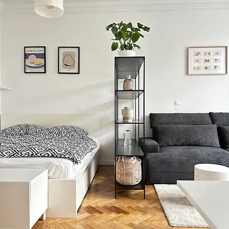 Point ברטיסלאבה