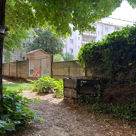 Point * Pressburg