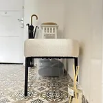 Апартаменти Point *